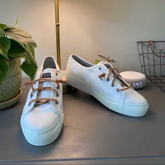Sperry Shoes - Sperry Top-Sider platform Sneaker 8.5